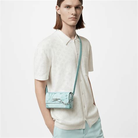 steamer wearable wallet lv